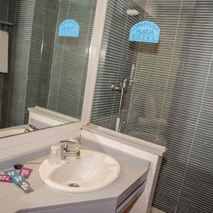 Habitación con 2 Camas Individuales